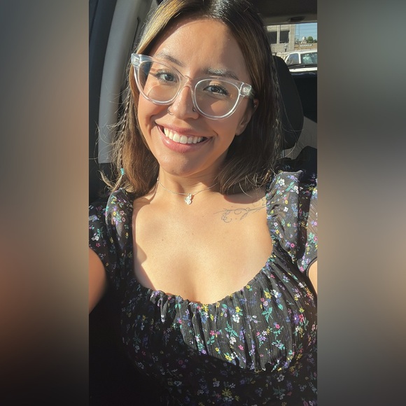 Meet your Posher - Picture 1 of 1